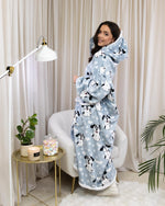 KocoBluza Puppy Love – Niebieska Bluza Koc w Pieski One Size