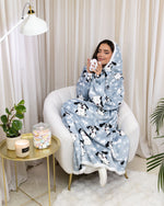 KocoBluza Puppy Love – Niebieska Bluza Koc w Pieski One Size